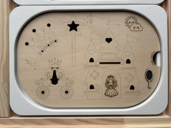 Insert sensoriel en bois - Château enchanté