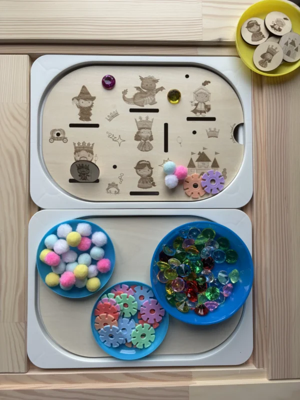 Insert sensoriel en bois - Royaume des princesses
