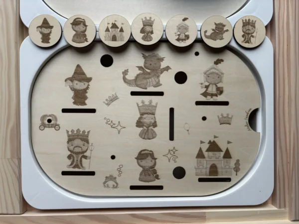 Insert sensoriel en bois - Royaume des princesses