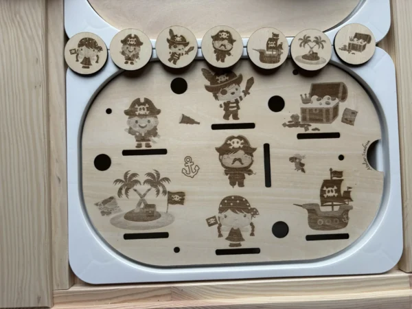 Insert sensoriel en bois - Pirates tout doux (version illustrée)