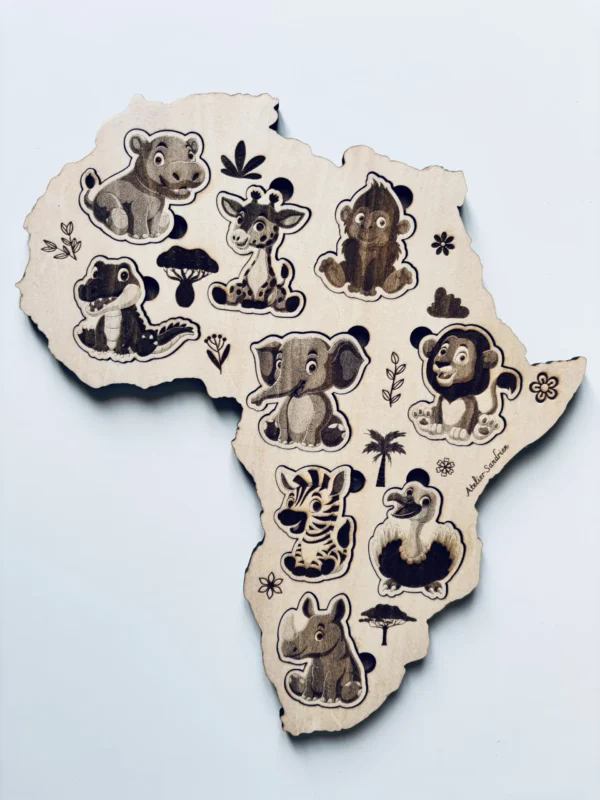 Puzzle en bois - Les animaux de l'Afrique sur la carte de l'Afrique