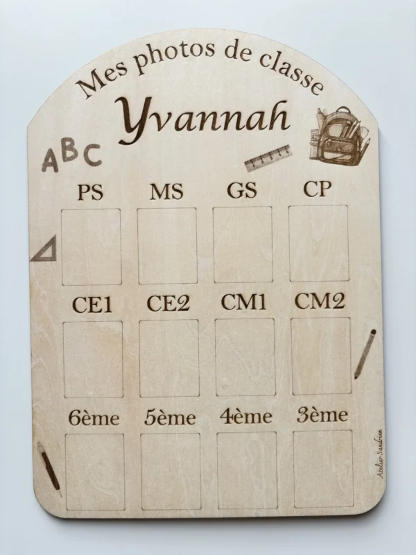 Cadre souvenirs de classe en bois – De la maternelle au collège