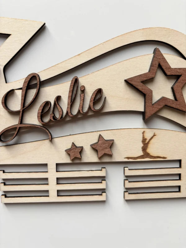 Porte-médailles Gymnastique personnalisé en bois