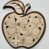 Puzzle en bois - Pomme - pièces en forme géométriques