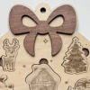 Puzzle en bois en forme de boule de noël - détail