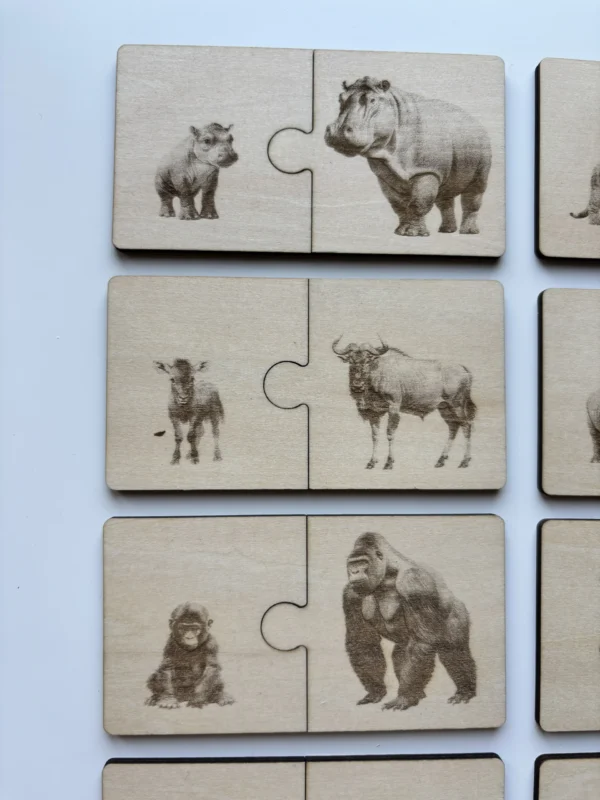 Duo puzzle en bois Safari - zoom familles hippopotame, gnou, gorille