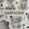 Puzzle en bois - détail des animaux de l'Afrique (girafe, gorille...) avec le prénom Capucine gravé