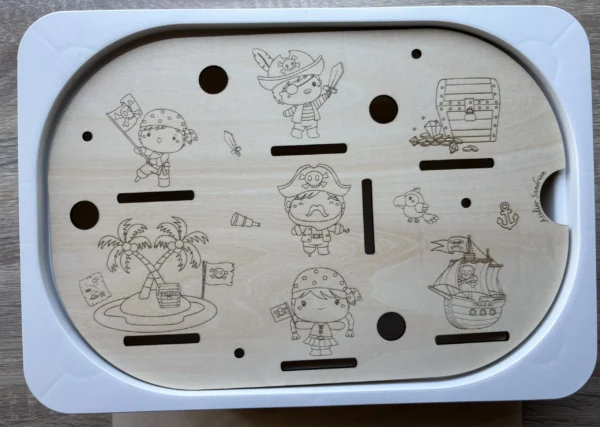 Insert sensoriel en bois - Les pirates (version réaliste)