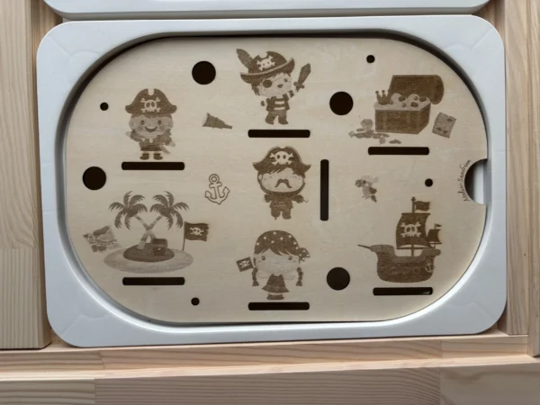 Insert sensoriel en bois - Pirates tout doux (version illustrée)