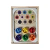 Insert sensoriel en bois - Atelier des couleurs et ses gobelets remplis de pompons de couleurs