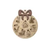 Puzzle en bois en forme de boule de Noël avec personnages et décor hivernal, jeu éducatif et décoration de fête