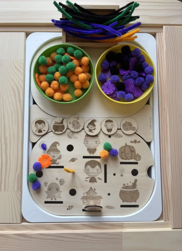 Insert sensoriel en bois - Personnages et objets d'Halloween