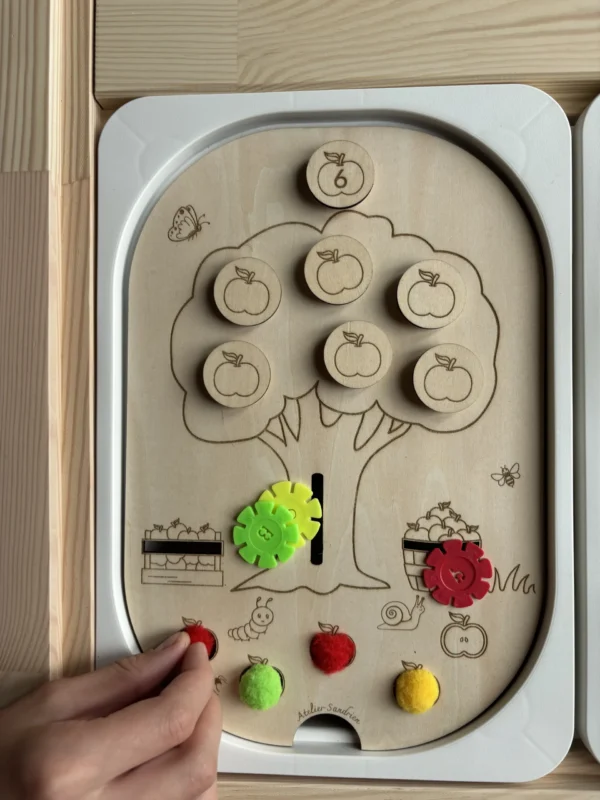 Insert sensoriel en bois - Le pommier
