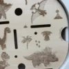 Insert sensoriel dinosaures en bois  - version illustrée