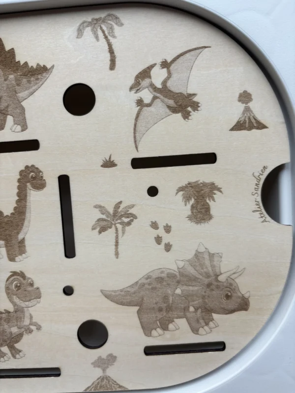 Insert sensoriel dinosaures en bois  - version illustrée