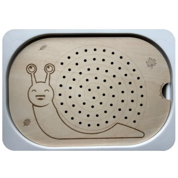 Insert sensoriel en bois escargot à trous pour la motricité fine, le placement de picots et la coordination œil-main
