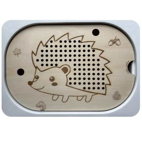 insert sensoriel en bois hérisson à trous picots