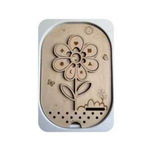 Insert sensoriel en bois fleur avec formes à encastrer pour enfants, activité de motricité fine et de tri