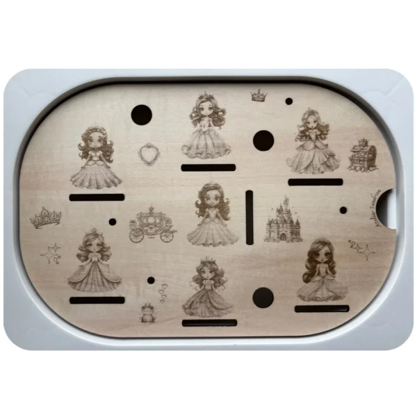 Insert sensoriel en bois avec princesses pour jeu d’association et imagination