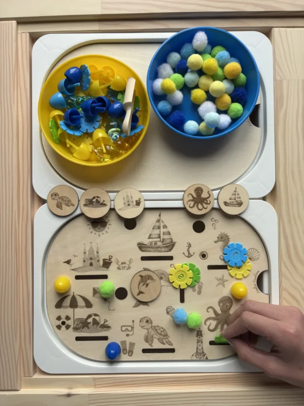 Insert sensoriel en bois - Animaux marins et plage