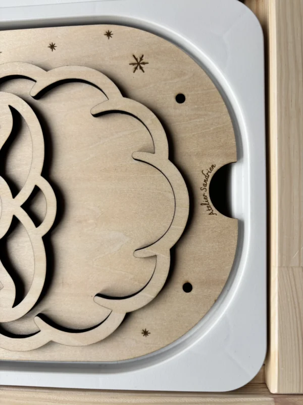 Insert sensoriel en bois - Père Noël à remplir