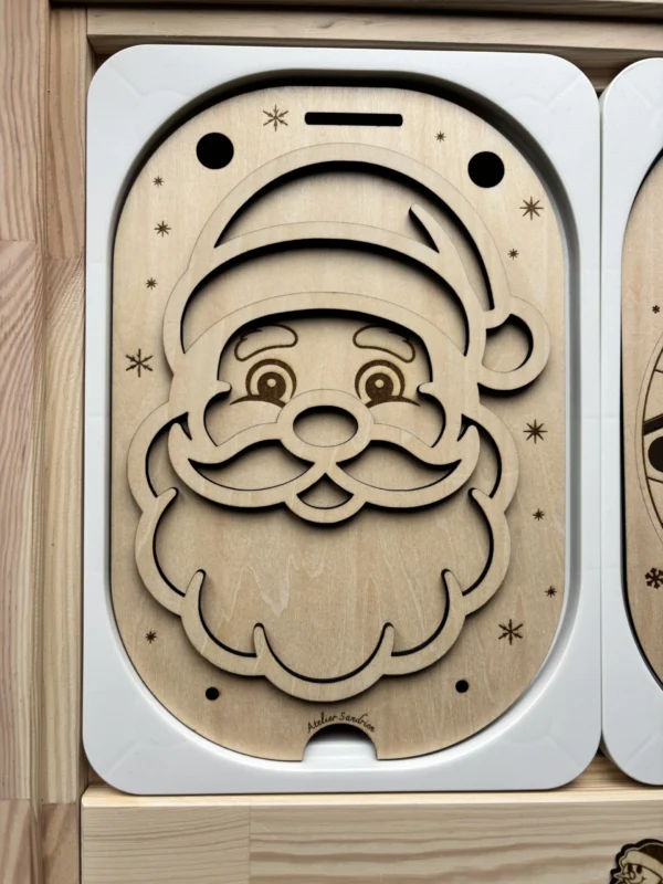 Insert sensoriel en bois père noël à remplir