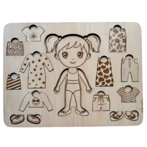 Jeu d’habillage en bois avec poupée et vêtements amovibles pour enfant
