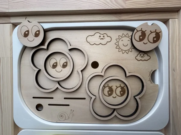 Insert sensoriel en bois - 2 marguerites