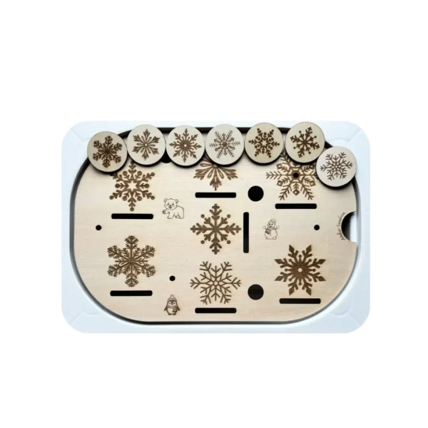 insert sensoriel en bois hiver avec flocons de neige amovibles, activité de motricité fine
