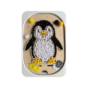 insert sensoriel en bois hiver pingouin utilisé avec pompons, activité enfant - motricité