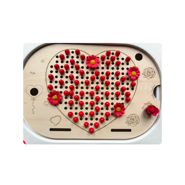 Insert sensoriel en bois coeur trous picots motricité fine