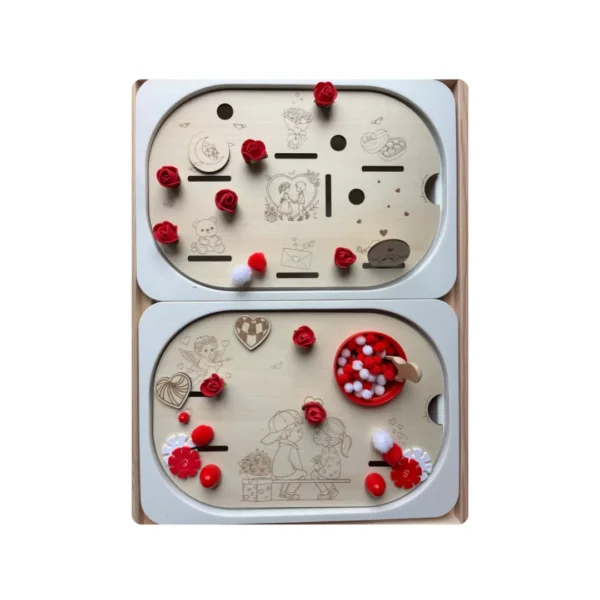 Insert sensoriel en bois - Saint Valentin avec accessoires de couleur