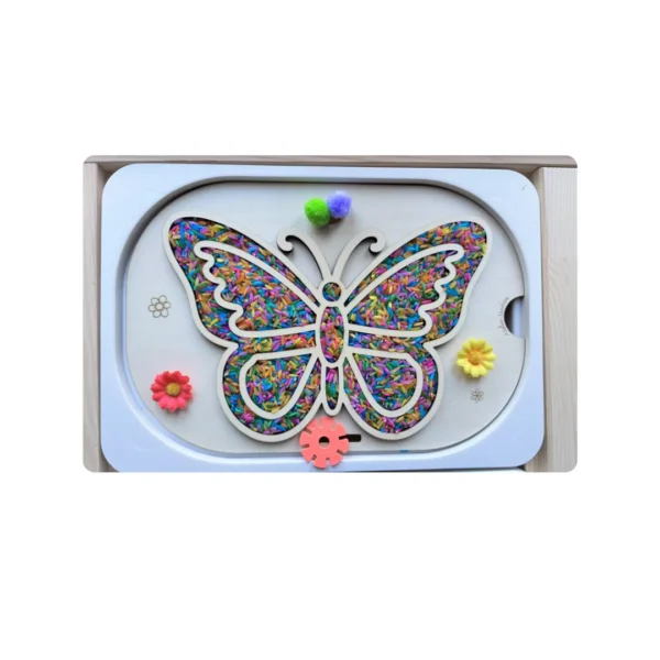 Insert sensoriel en bois – Papillon à remplir