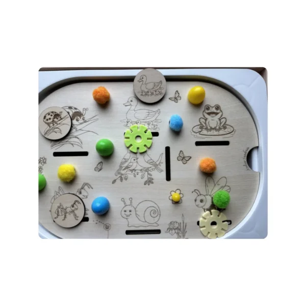 Insert sensoriel en bois - Jardin des petites bêtes - ses 7 jetons inclus