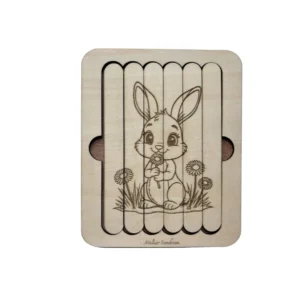 Puzzle bâtonnet lapin en bois gravé, jeu éducatif pour développer la motricité fine et l’observation chez l’enfant.