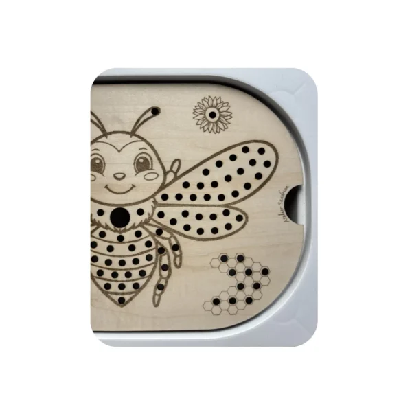 Insert sensoriel en bois - Abeille zoom
