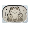 Insert sensoriel en bois - la grenouille à remplir