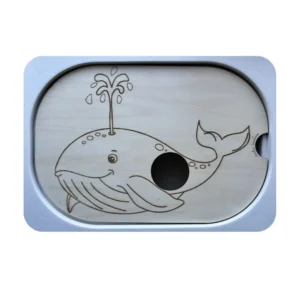 insert sensoriel en bois- la baleine avec un trou pour balle